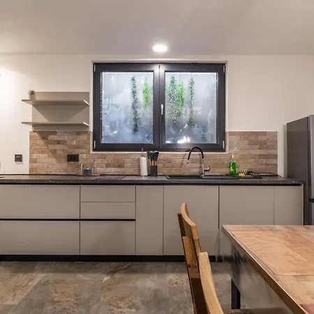 펜션 Vuk By Interhome *